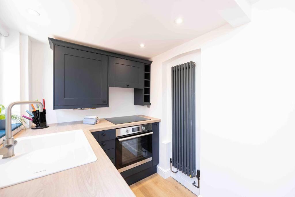 The Lymington Sailor'S Cottage Экстерьер фото